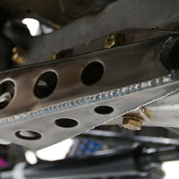 CAM-120001_P06_02.jpg
