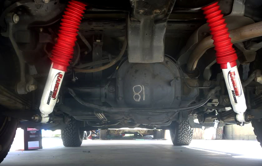 Rancho RS5000X Gas Shocks Set for 1974 Jeep Wagoneer 4WD w/0" lift